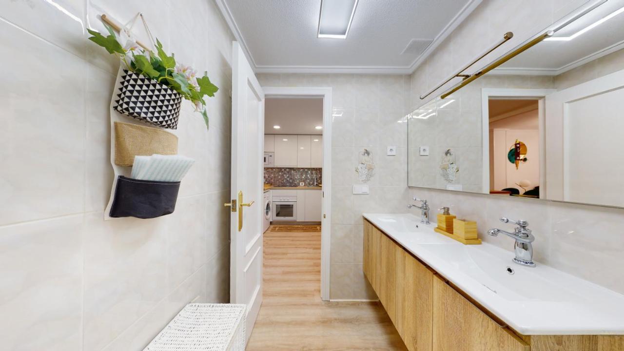 Pedro Lorca Apartman Torrevieja Kültér fotó