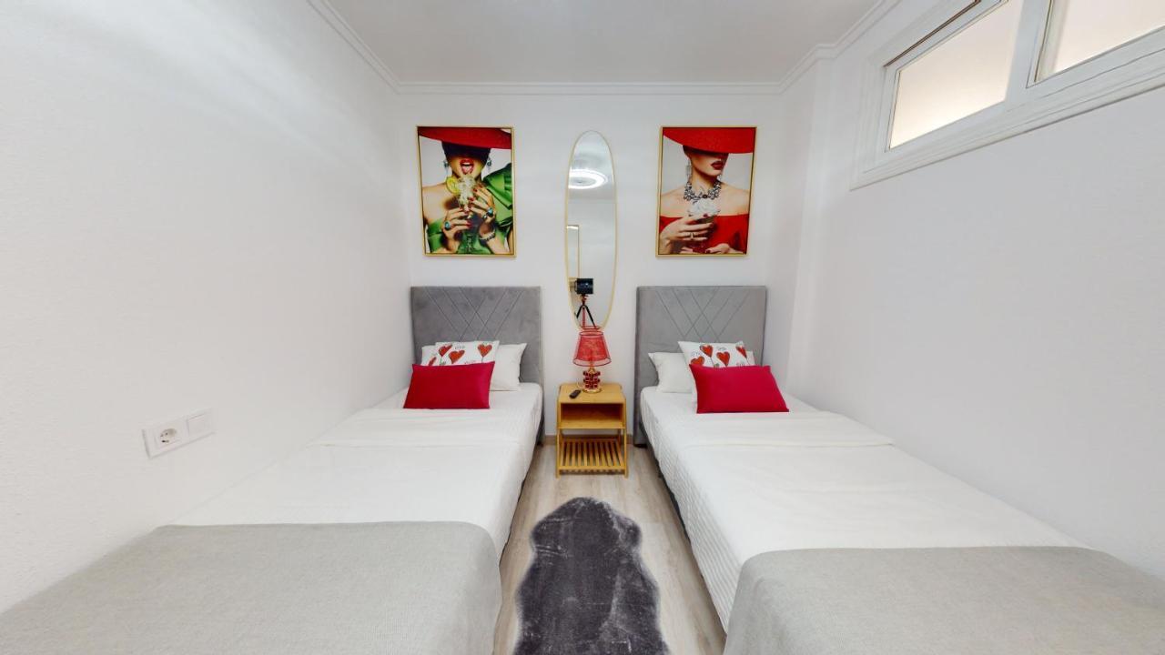 Pedro Lorca Apartman Torrevieja Kültér fotó