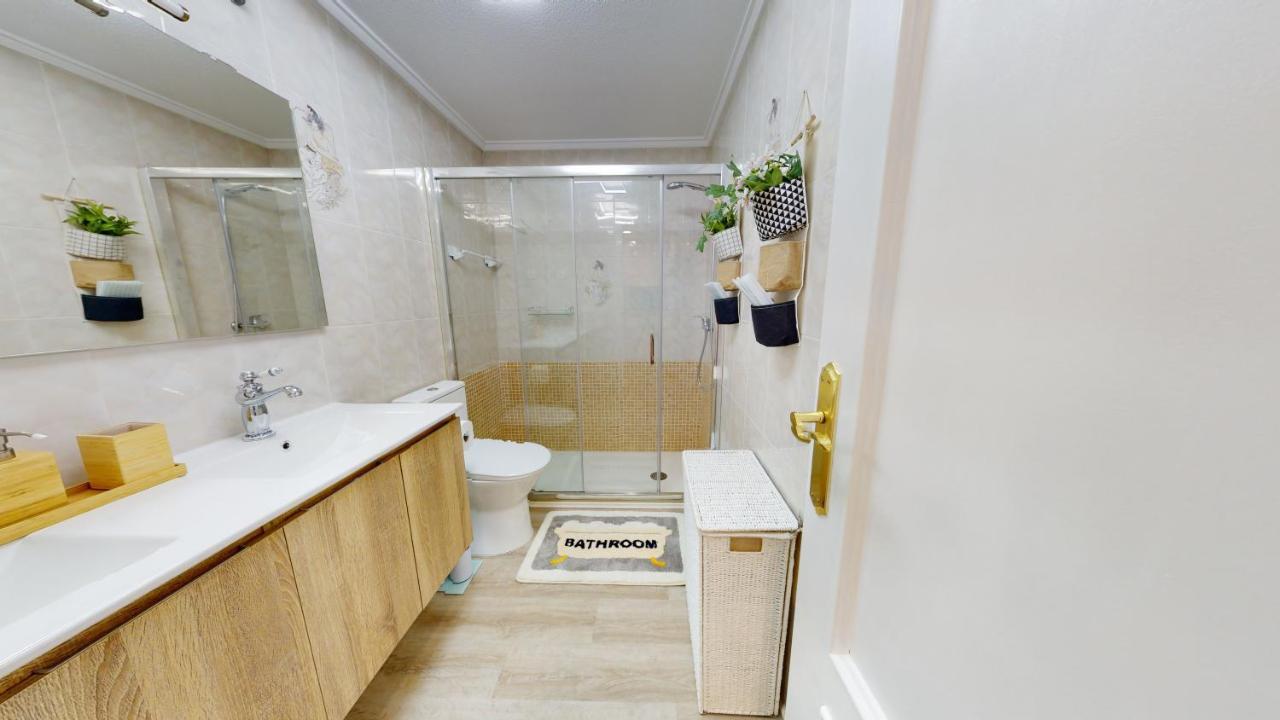 Pedro Lorca Apartman Torrevieja Kültér fotó